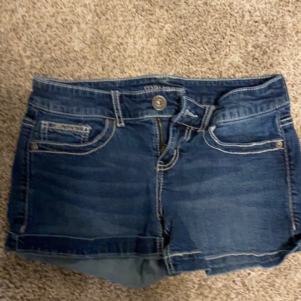 Maurices blue denim shorts